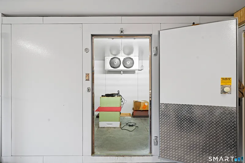80 Holmes Road Photo 17