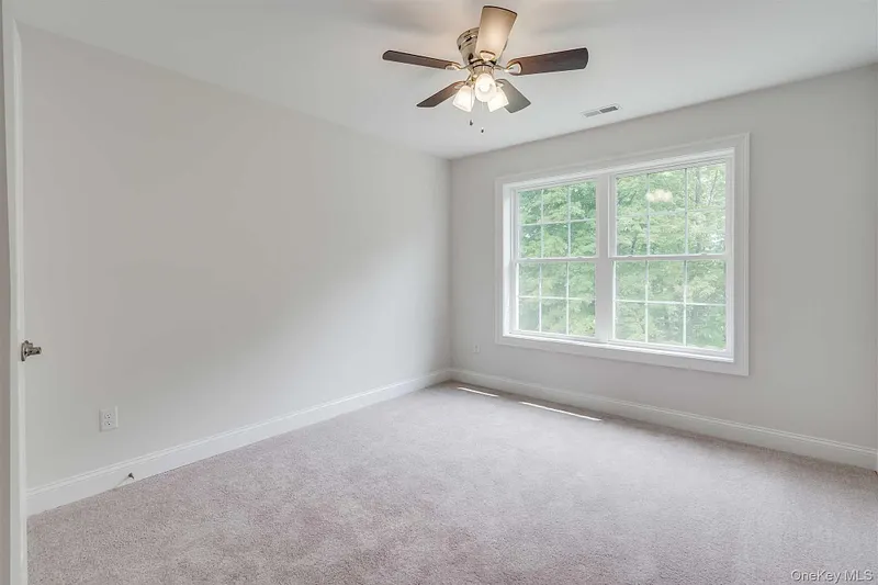1 Deerwood Drive Photo 23