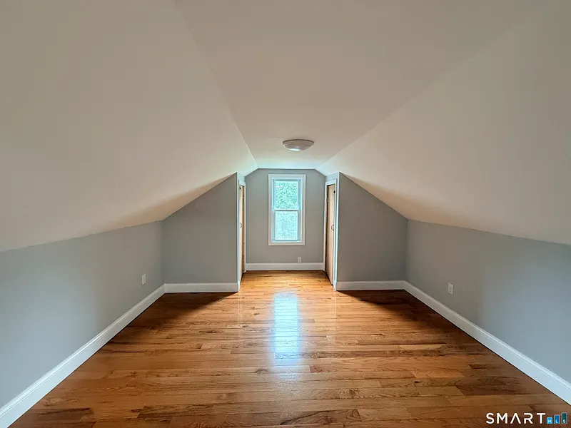 62 Mowry Avenue Photo 28