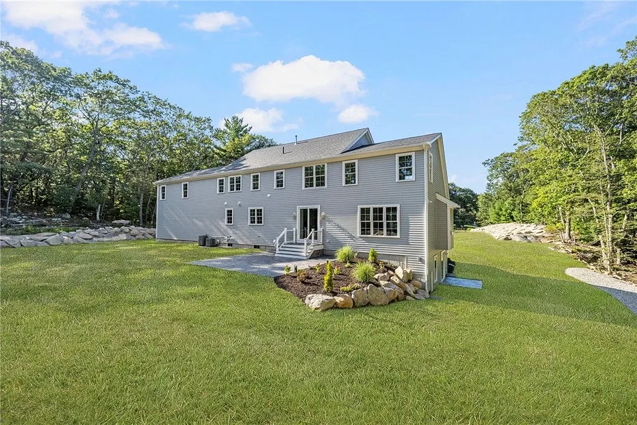 35 Beech Crest Road Photo 49