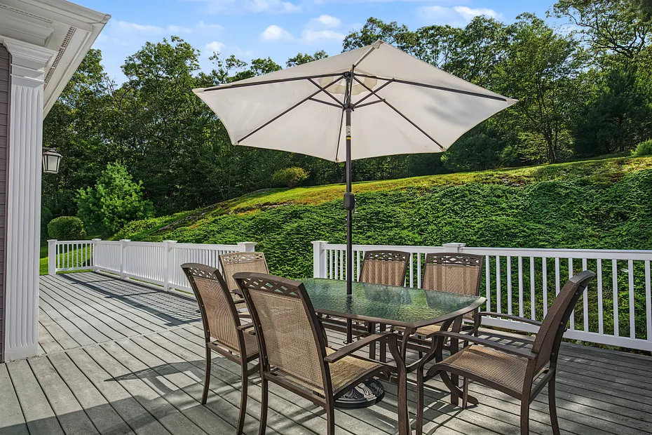 6 Whippletree Lane Photo 10