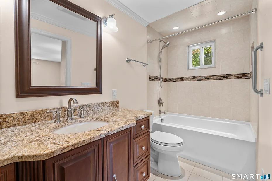 27 Amherst Place Photo 14