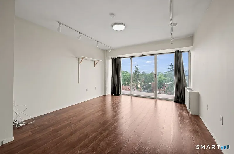 30 Woodland Street  #8LM Photo 17