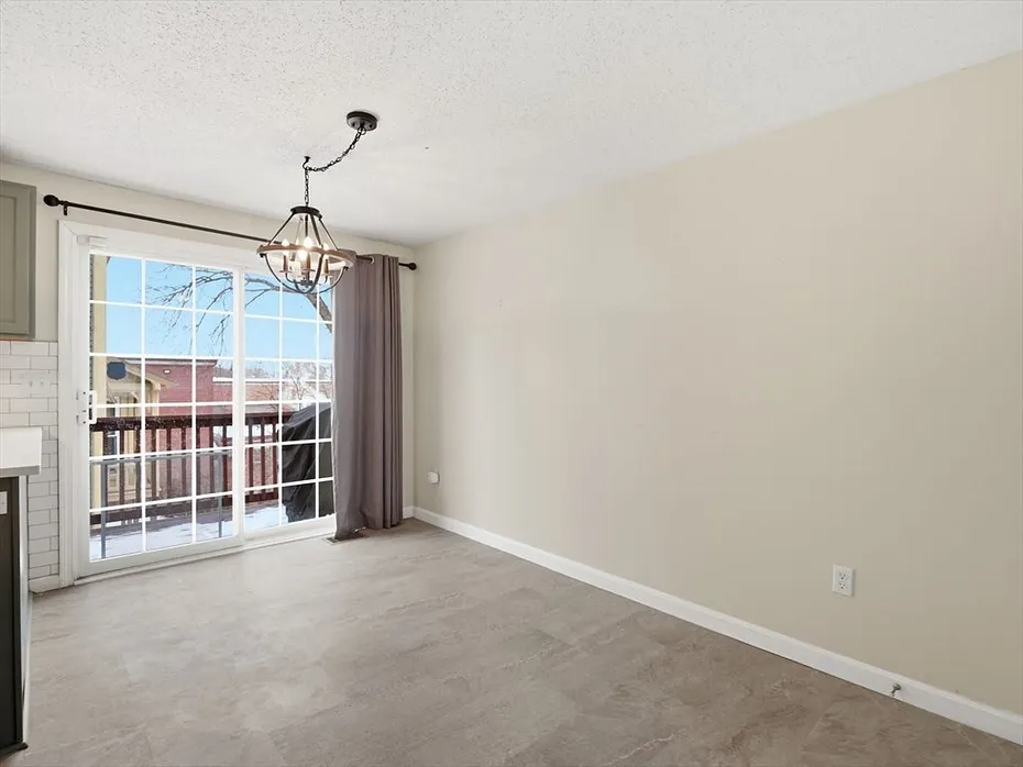 57 Wannalancit St  #11 Photo 6