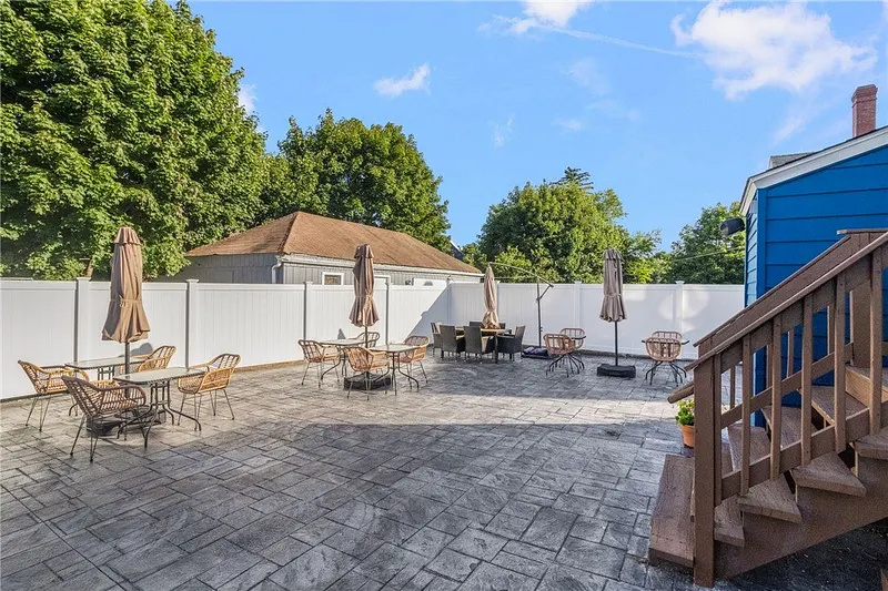 681 Providence Street Photo 35