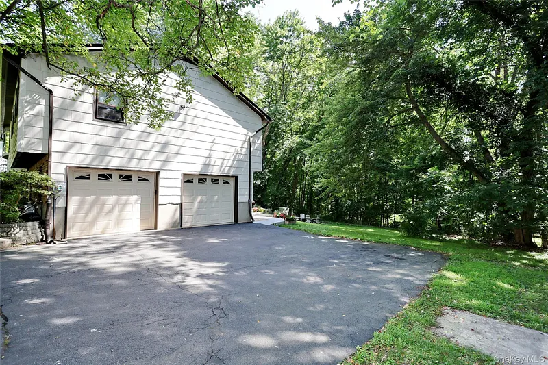 150 Schweizer Lane Photo 30