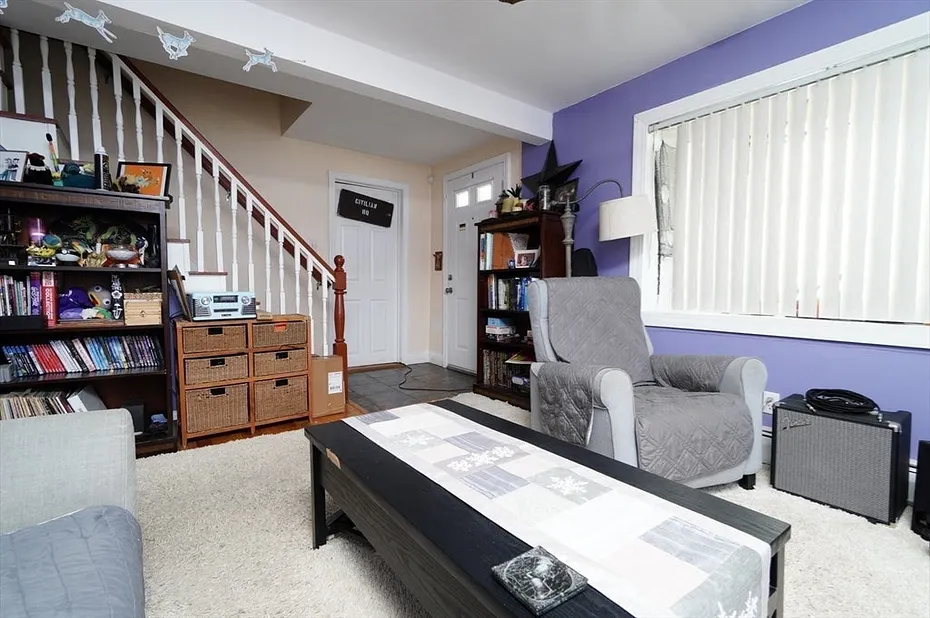31 Floyd St Photo 12