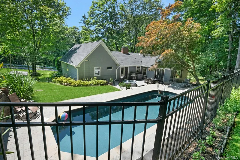 15 Deerfield Lane S Photo 38