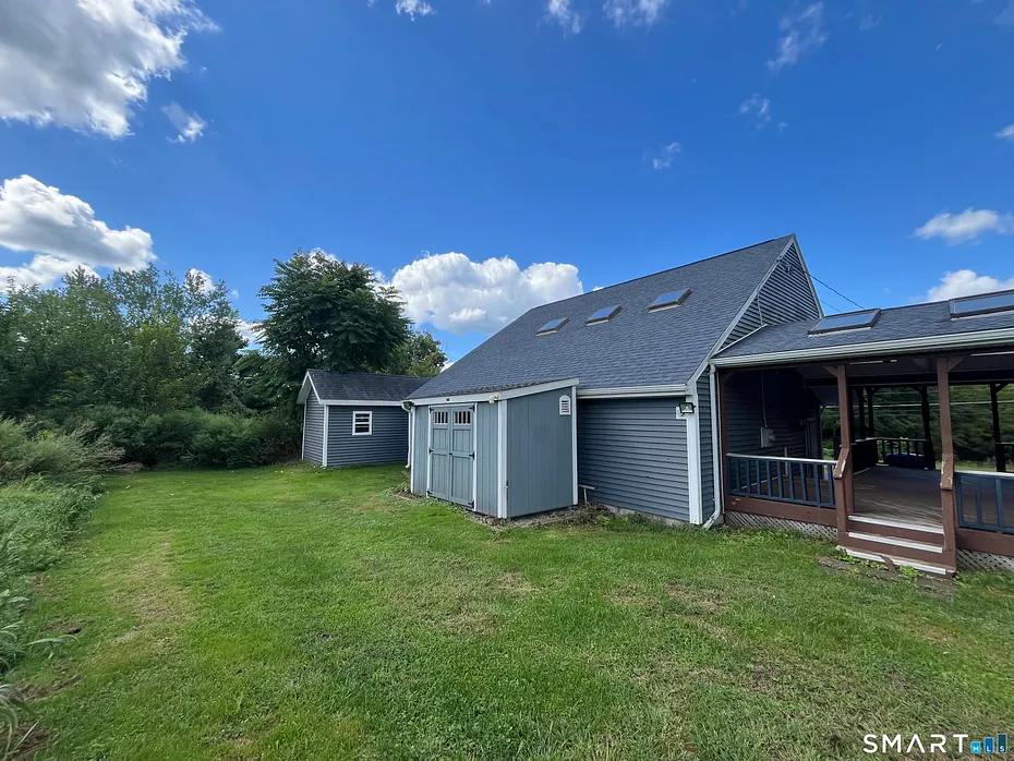 303 Somers Road Photo 27