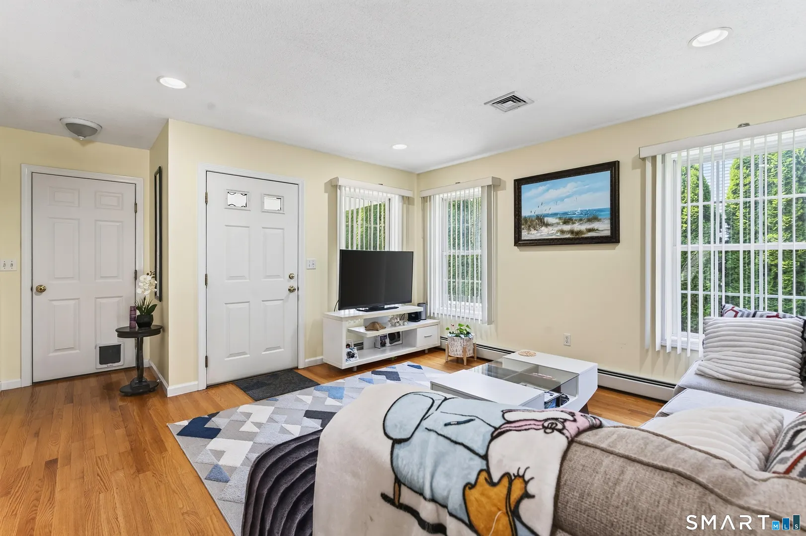 37 Adam Drive Photo 2