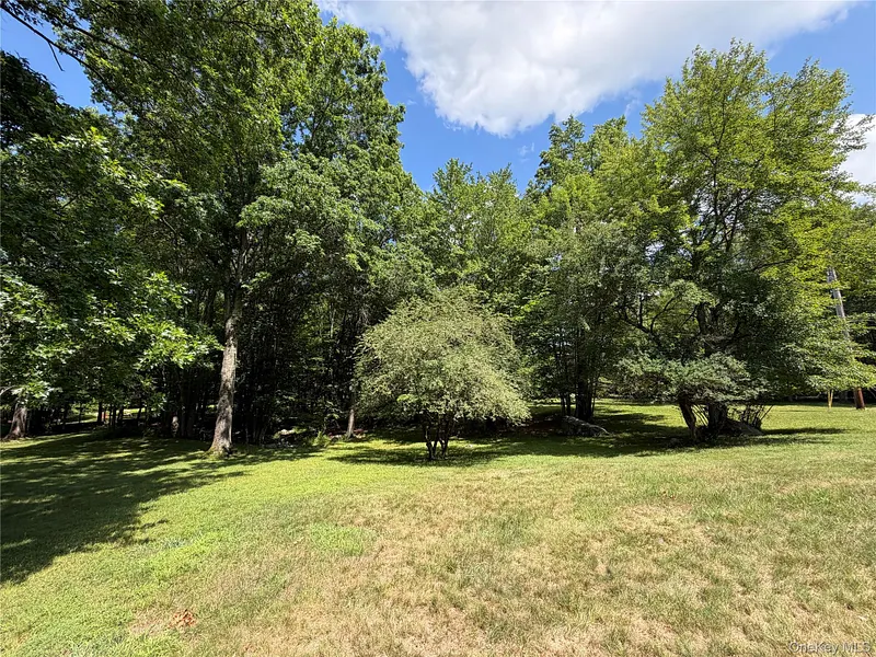 468 Decker Road Photo 26