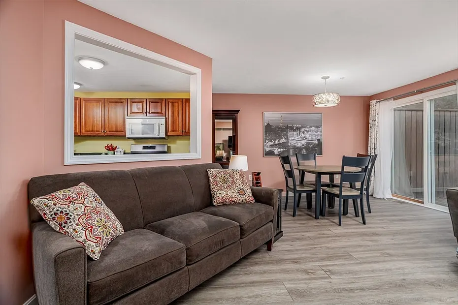 195 Bridle Cross Road #195 Photo 16