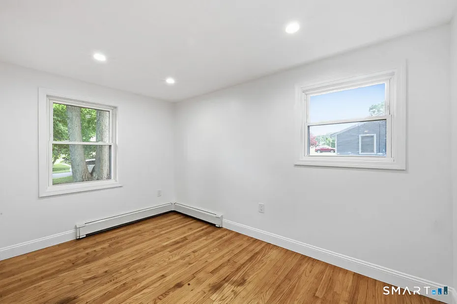 445 Lincoln Drive Photo 18