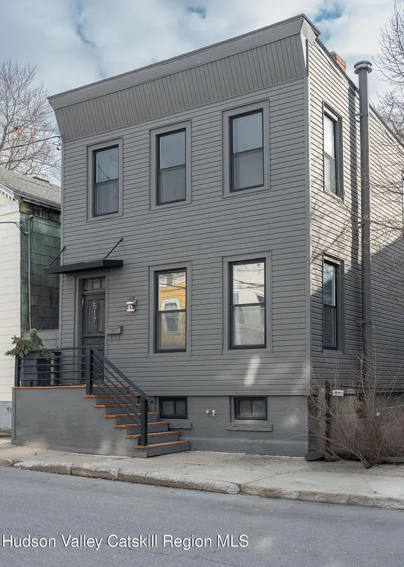 517 State Street Photo 34