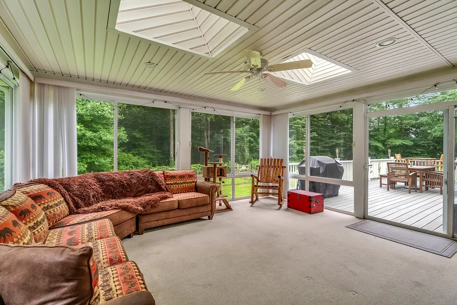 58 Hi Lea Farm Road Photo 17