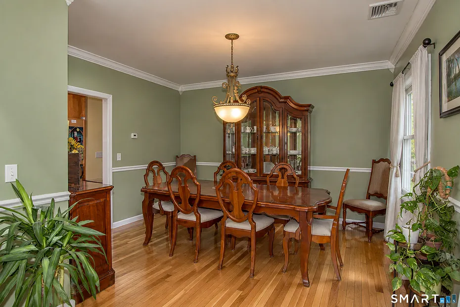 146 Long Hill Road Photo 6