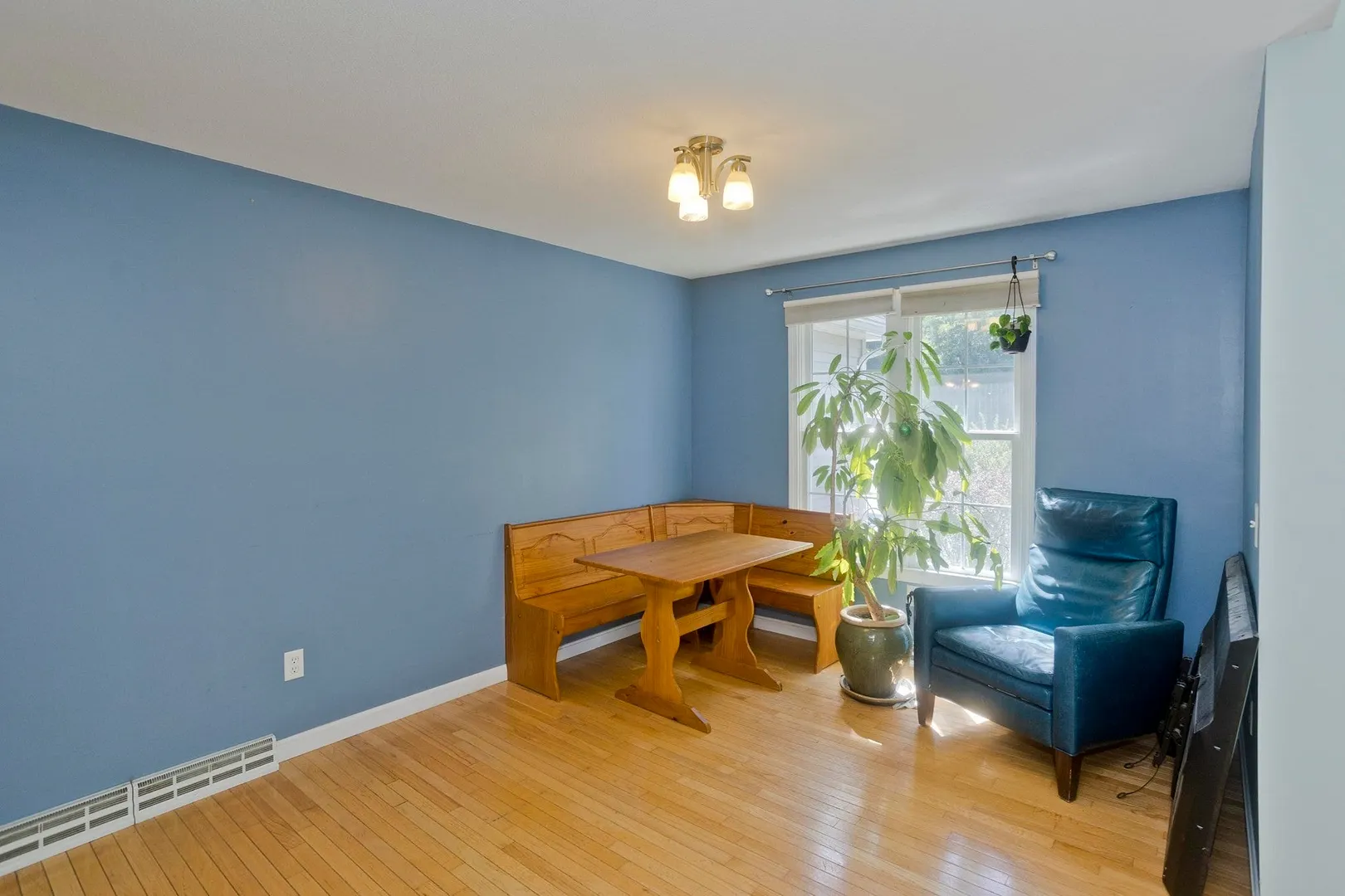 3 Rita Mary Way Photo 5