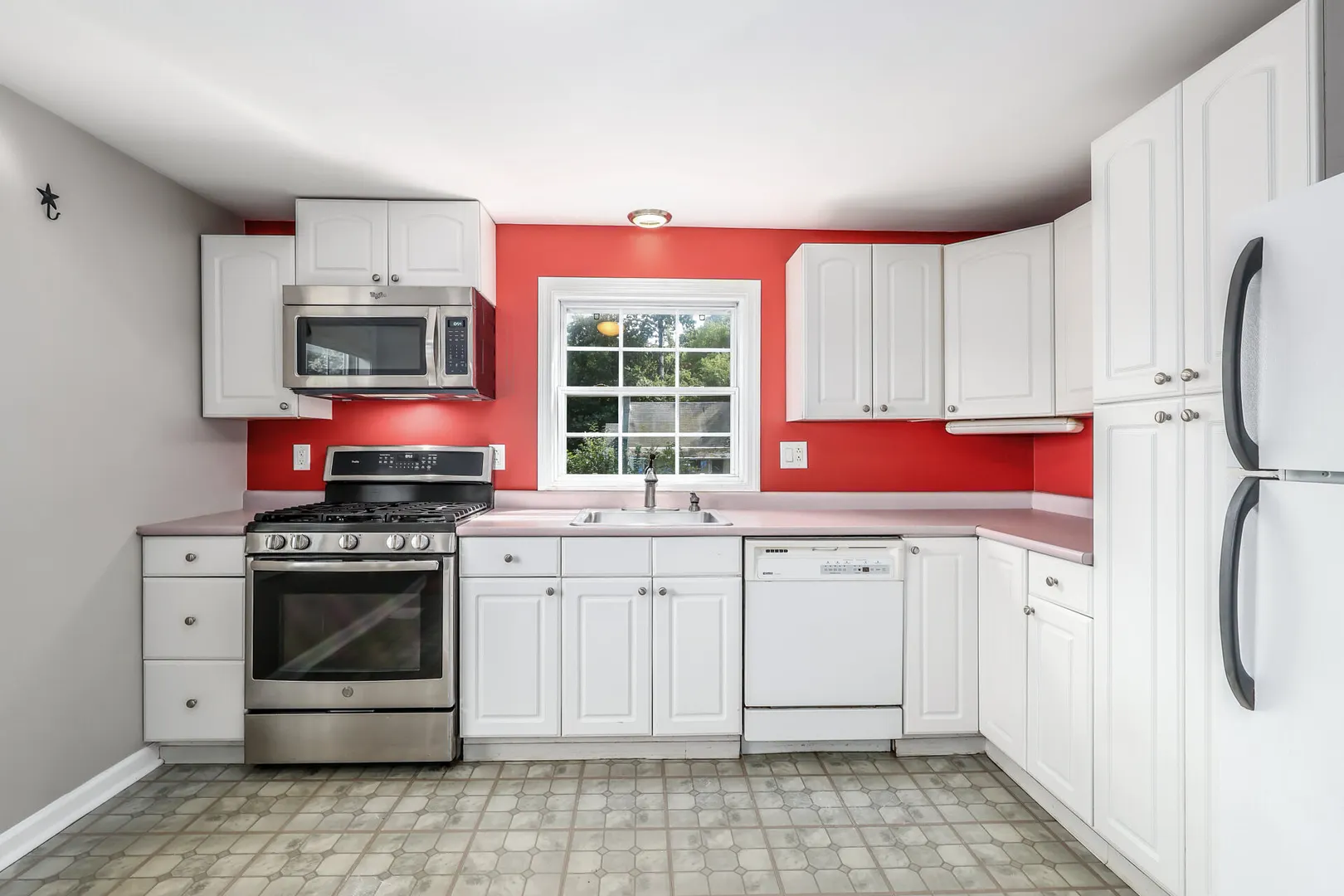 7 Parmalee Park Place Photo 7