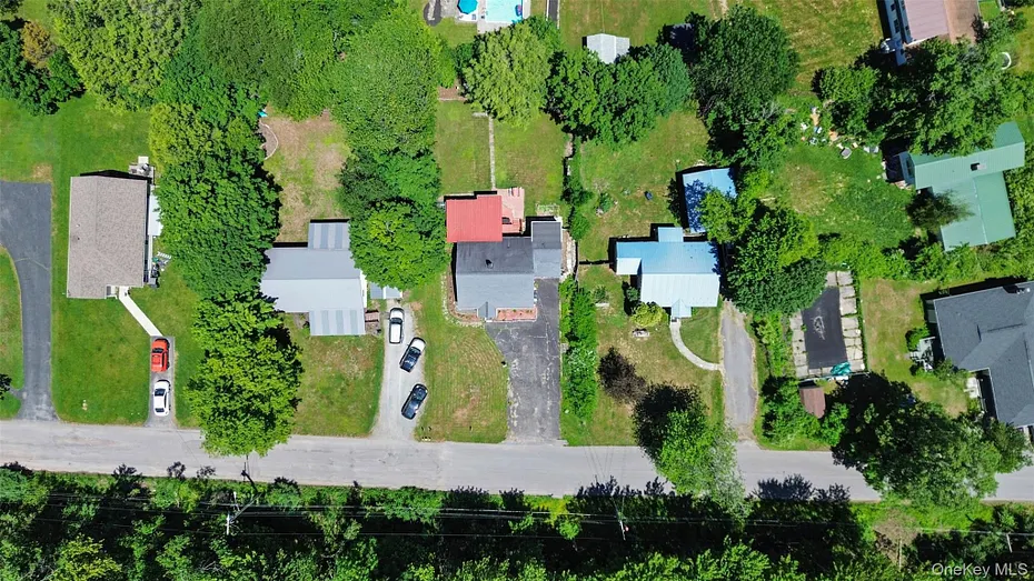 32 Mager Avenue Photo 29