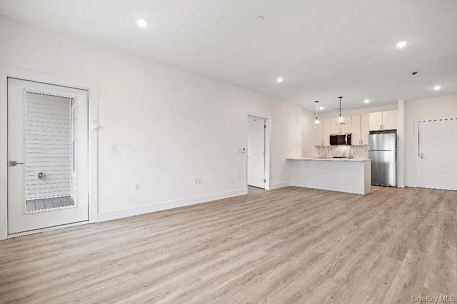 306 Bluestone Court  #104 Photo 21