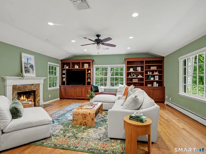 48 Chestnut Hill Lane Photo 11