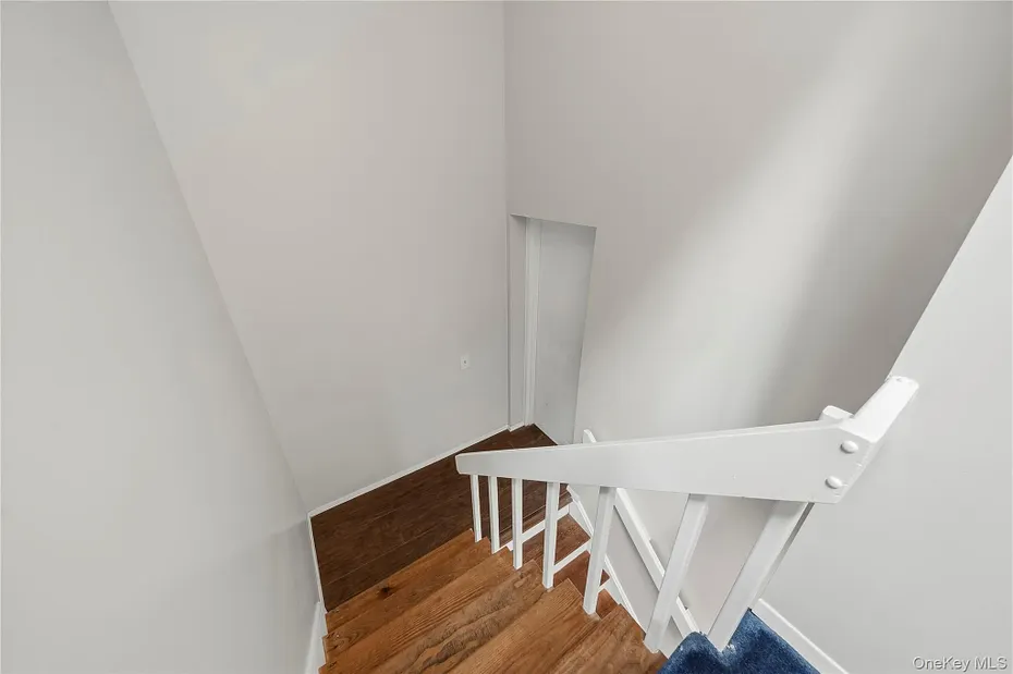 2107 Whispering Hills Photo 17