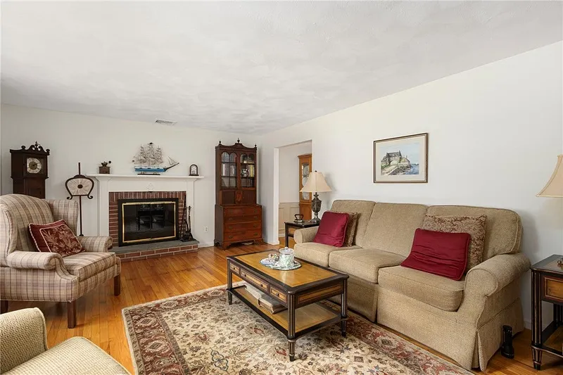 68 Birchwood Drive Photo 19
