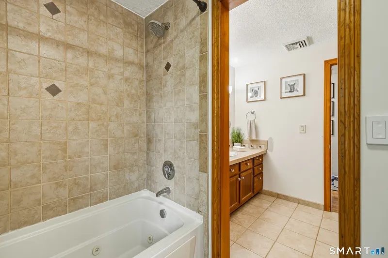 20 Bartman Road Photo 15