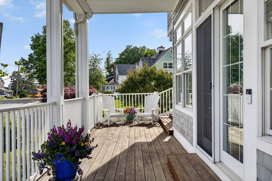 284 Shore Drive Photo 14
