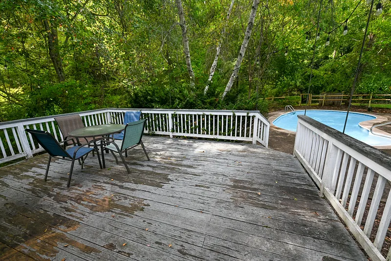 27 Danvers Road Photo 39