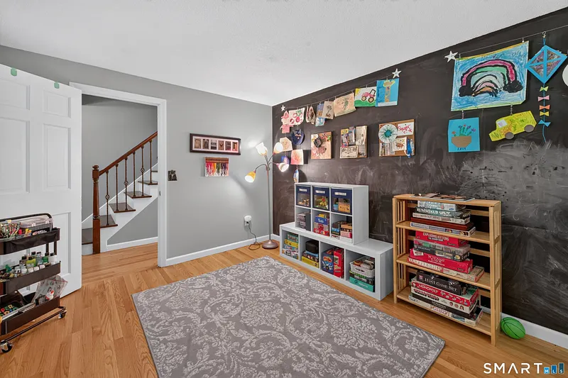 87 Chevas Road Photo 17
