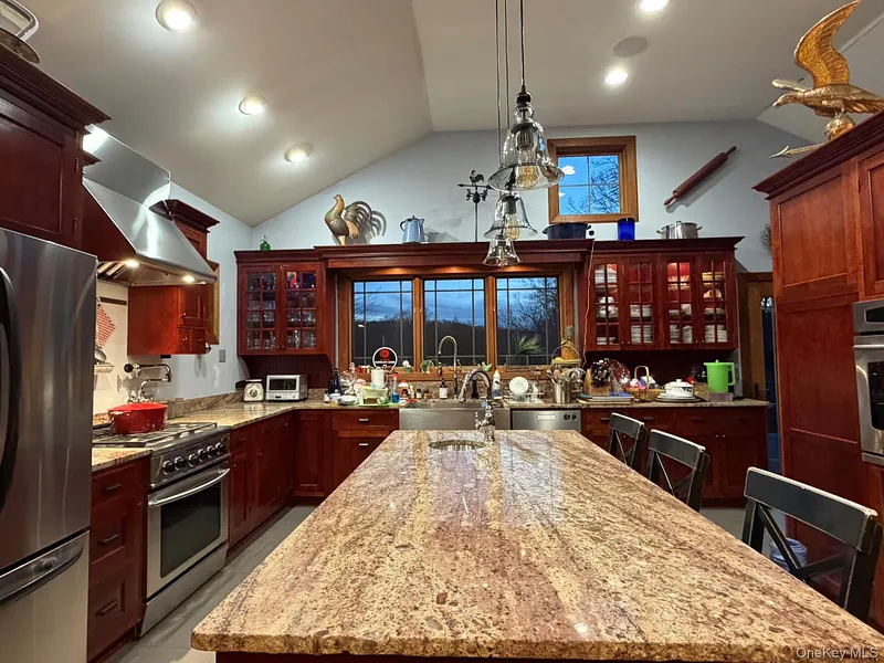 5 Cortlandt Manor Road Photo 8