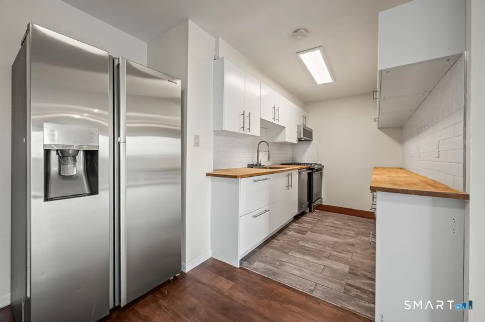 30 Woodland Street  #8LM Photo 7