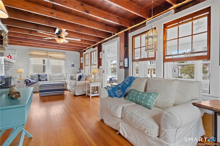 36 White Sands Beach Road Photo 5