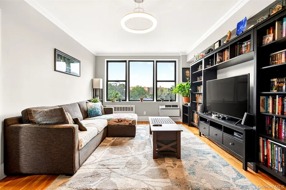 575 Bronx River Road  #6C Photo 13
