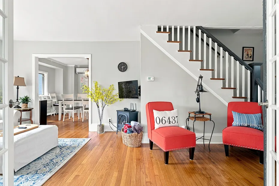 221 Water Street Photo 9