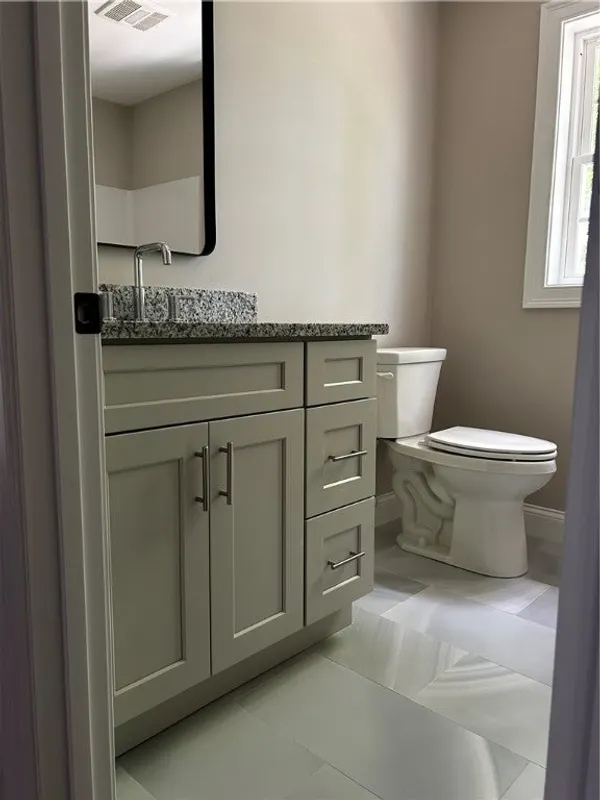 25 Kensington Way #25 Photo 5