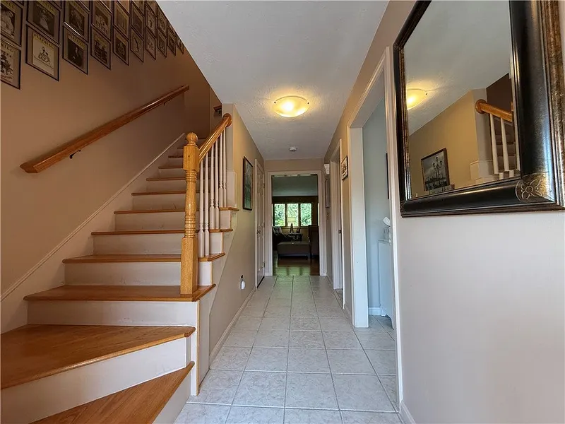 35 Waterview Drive  #D Photo 2