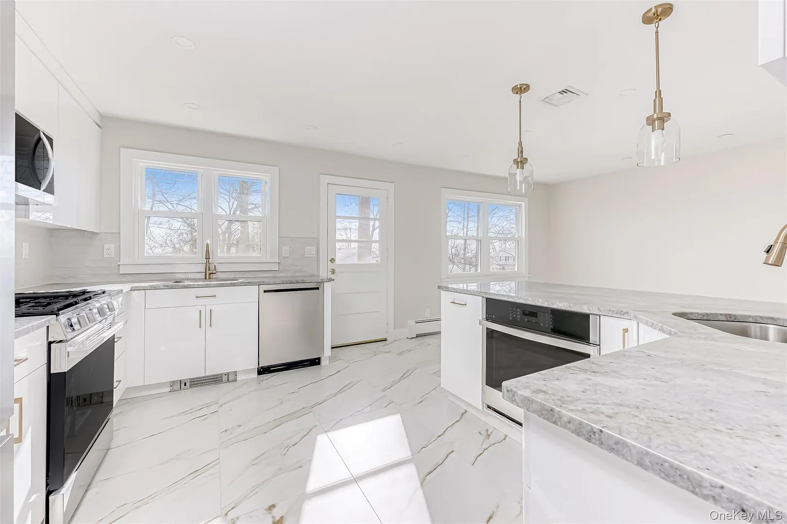 24 Gerke Avenue Photo 12
