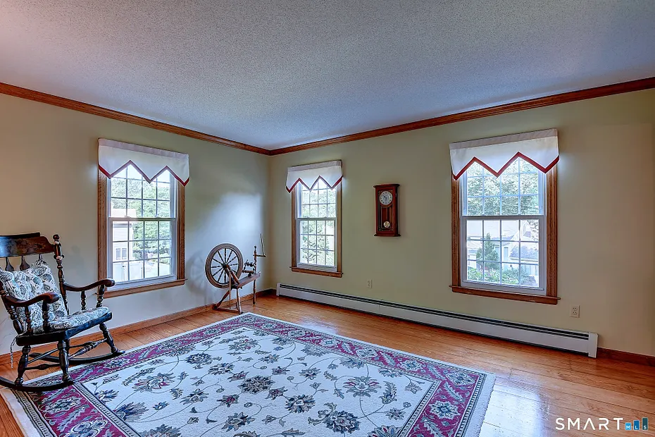 6 Smithbrook Terrace Photo 14