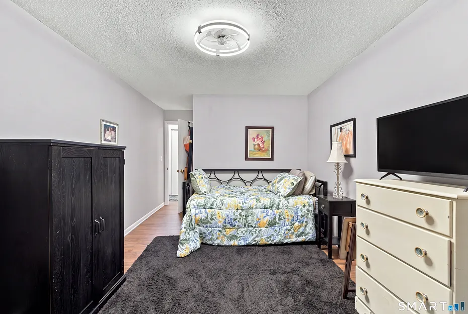 65 Westridge Road  #D5 Photo 17