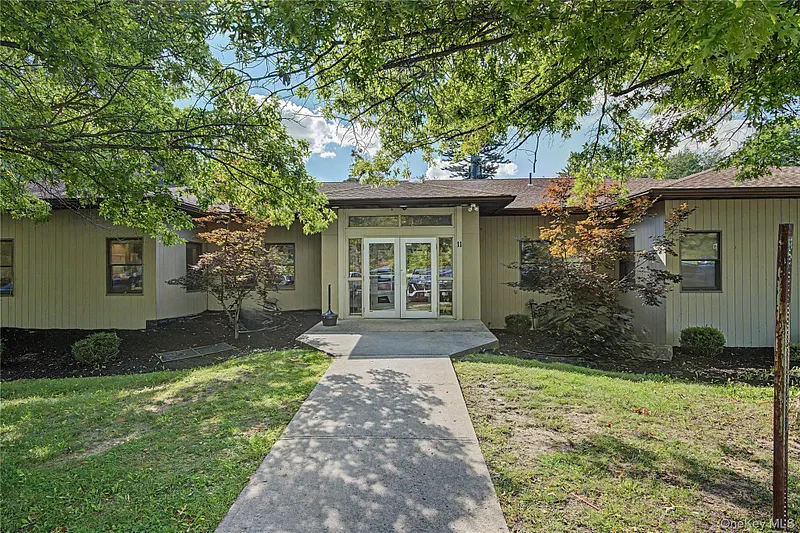 11 Abrams Road Photo 3