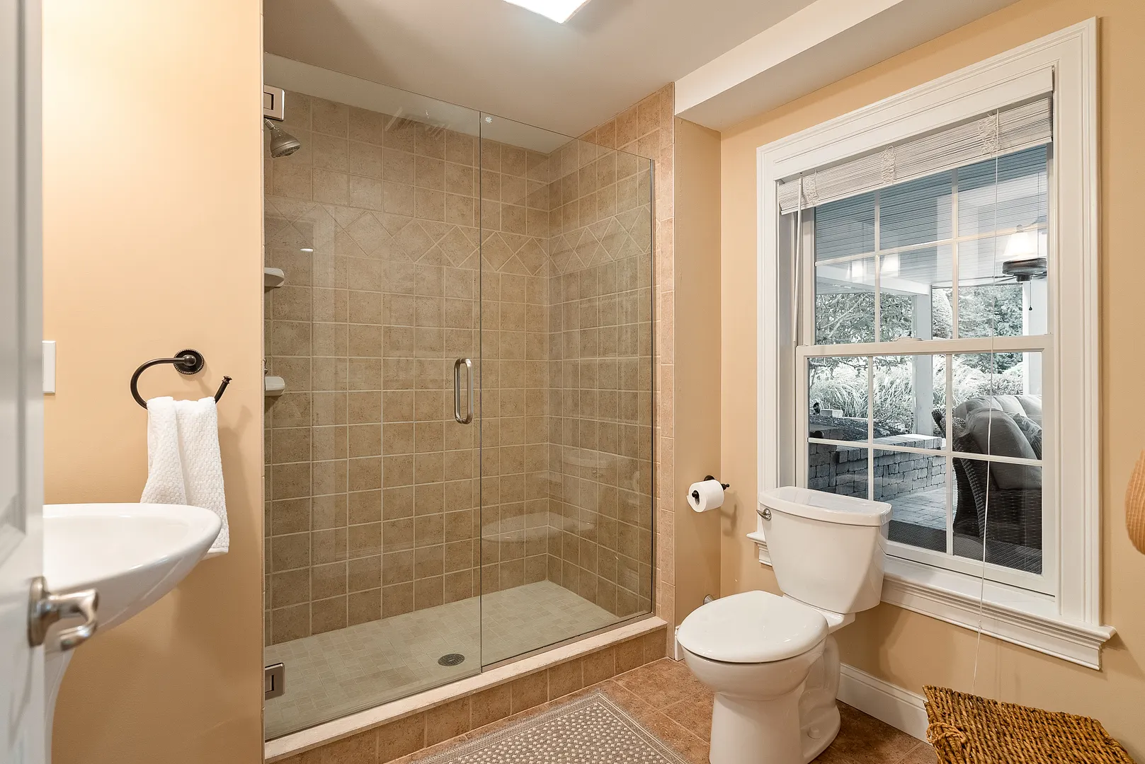 14 Highwood Crossing Photo 32