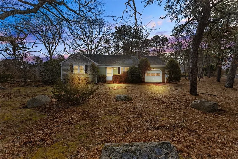 15 Hillside Dr Photo 32