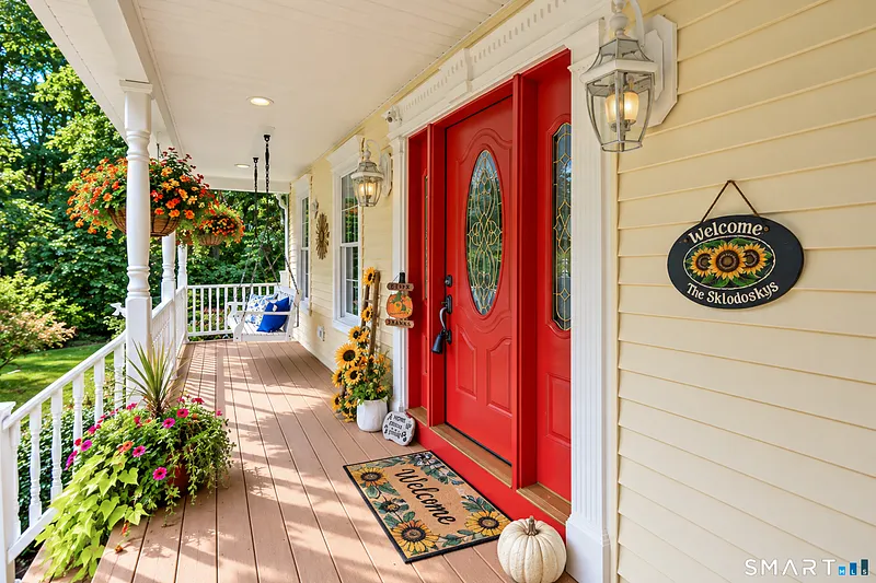 146 Long Hill Road Photo 4