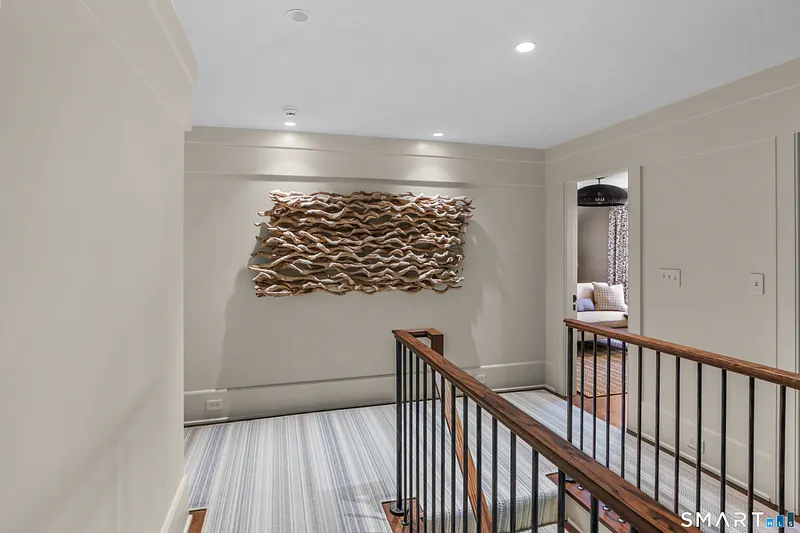 30 Edgewater Hillside Photo 19