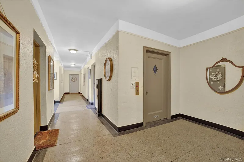 292 Main Street  #6H Photo 5