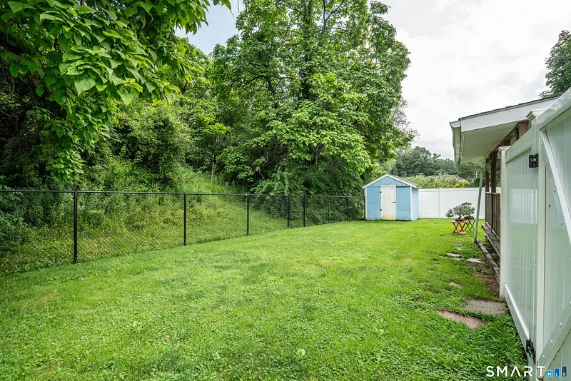 71 Tremper Drive Photo 36