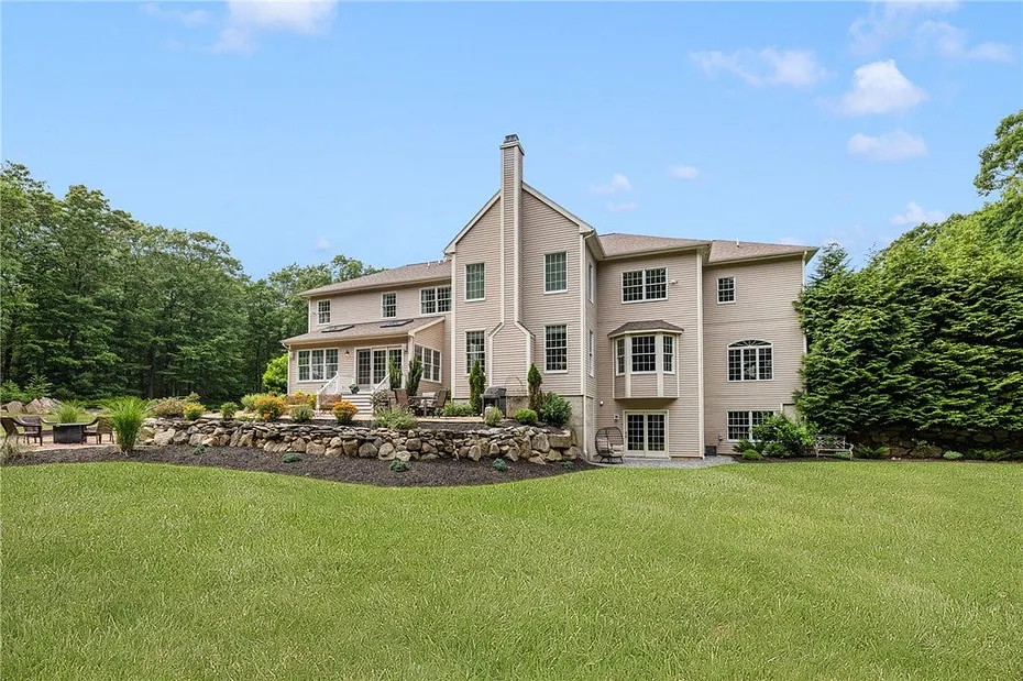 50 Judge Torres Lane Photo 8