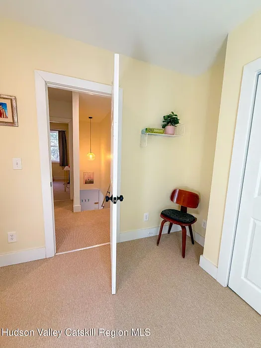 2211 W Hubbell Hill Road Photo 29